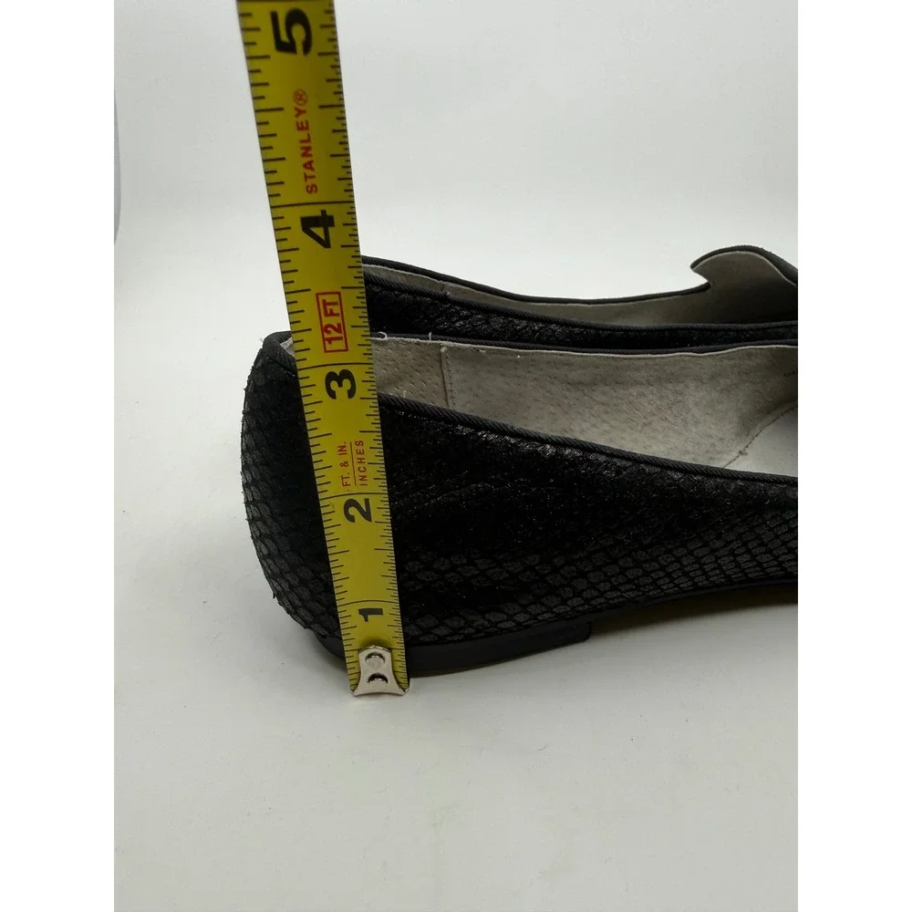 Tahari Clementine Womens Black Snakeskin Loafers Square Toe Flats Size 8.5